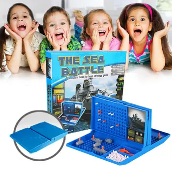 Două jucător joc de masă copiii interesant navă de război mare nava tabla de joc jucarii baieti